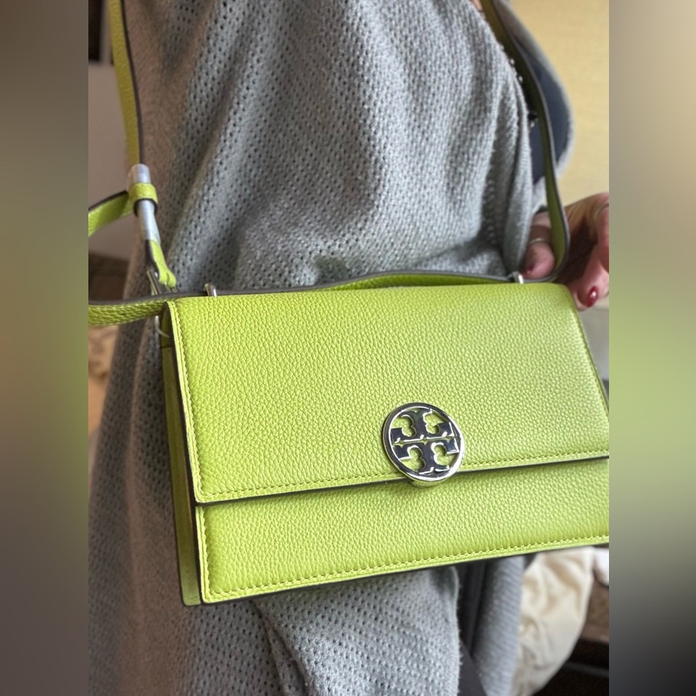Authentic TORY BURCH Leather/suede magnetic flap shoulder/Crosby convertible